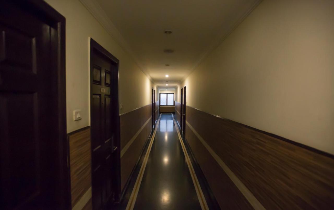 Hotel Ashok Residency Ченнаи Экстерьер фото